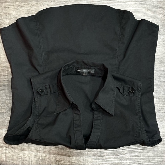 Express Design Studio-Collared Button Tank, EUC - Picture 5 of 12